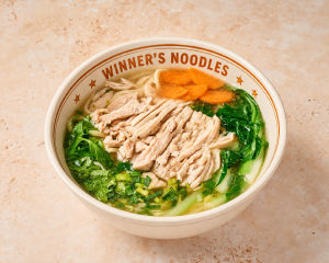 Nouilles au poulet en bouillon